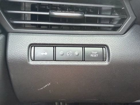 Used 2022 Nissan Altima 2.5 SR FWD image 22