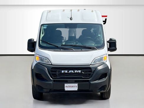 Used 2024 RAM ProMaster 2500 FWD image 2