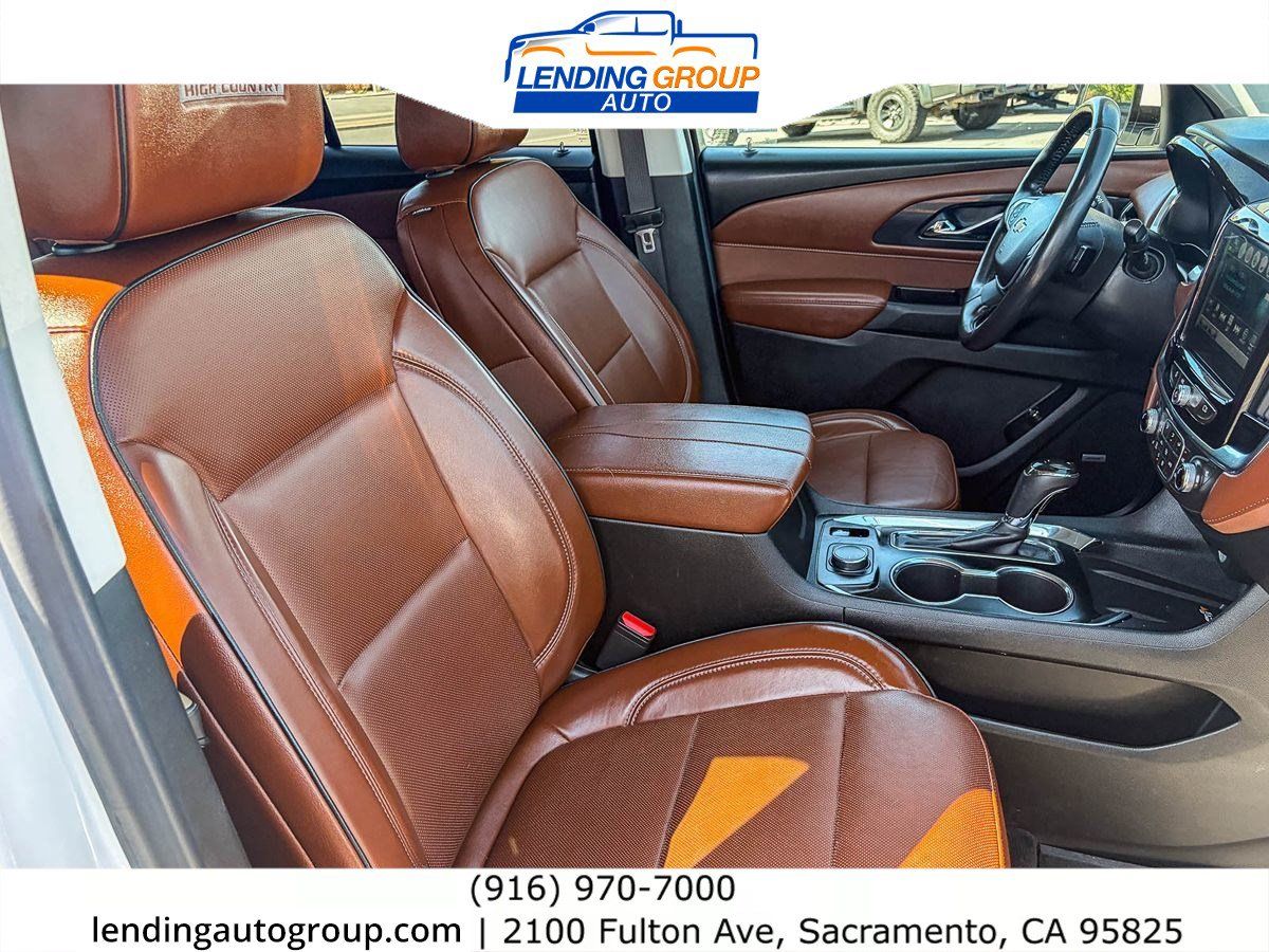 Used 2018 Chevrolet Traverse High Country w/ LPO, Cargo Package AWD/4WD image 15