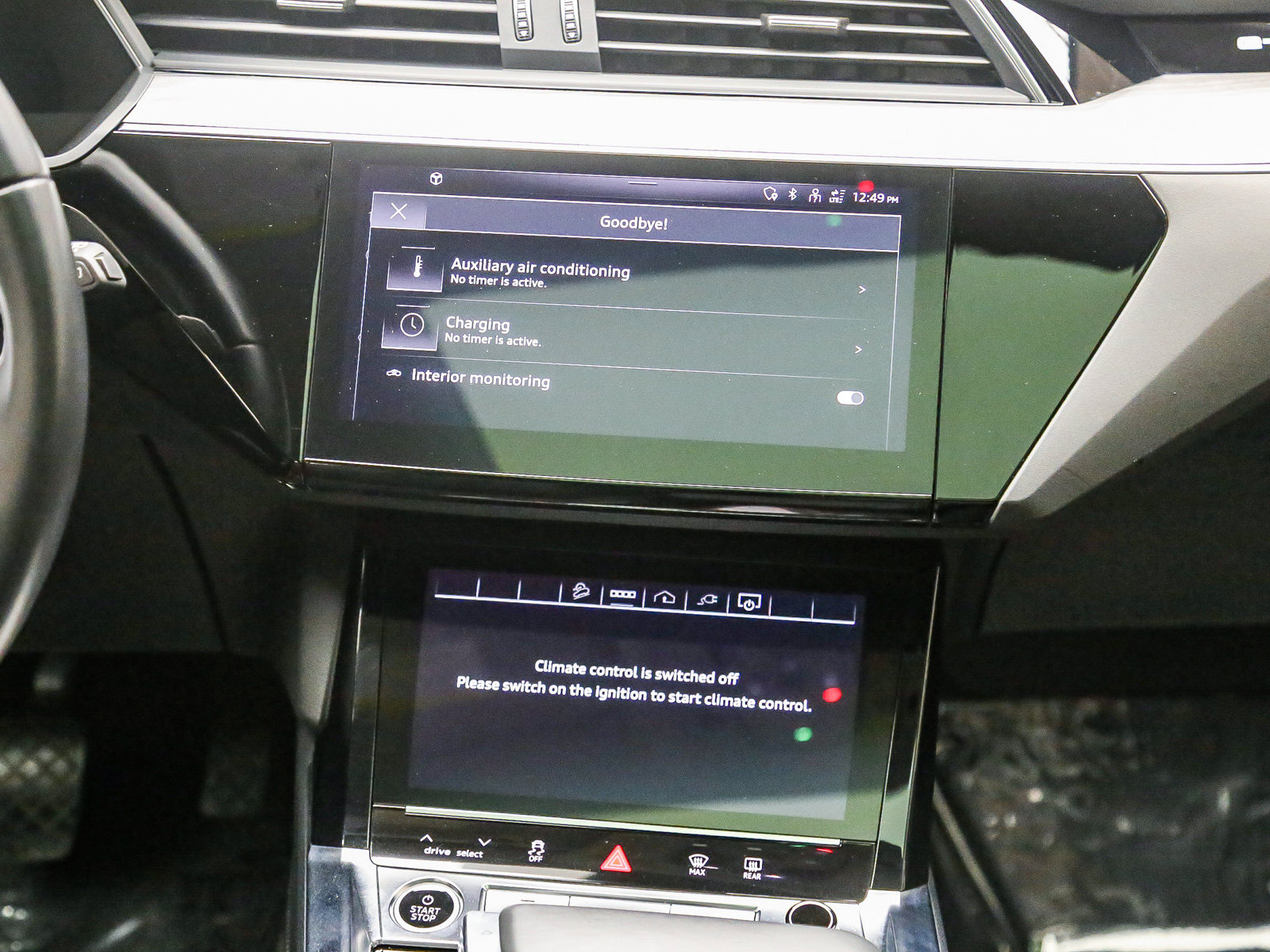 Certified 2024 Audi Q8 e-tron Premium Plus w/ Premium Plus Package AWD/4WD image 14