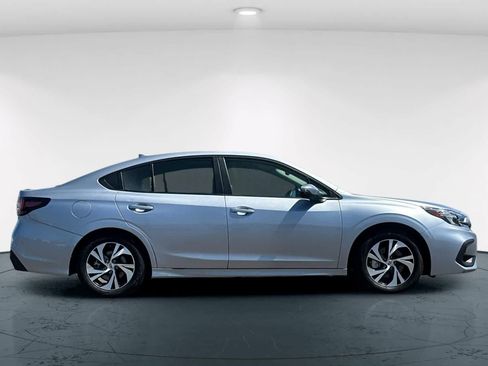 Used 2025 Subaru Legacy Premium AWD/4WD image 6