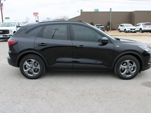 New 2026 Ford Escape ST-Line w/ Cold Weather Package image 3