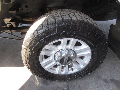 Used 2019 Ford F350 XL w/ STX Appearance Package AWD/4WD image 16