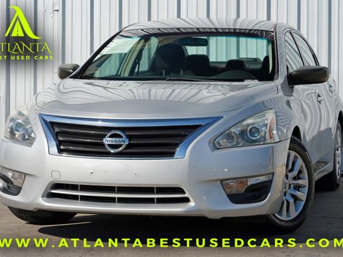 Used 2013 Nissan Altima 2.5 S image 1