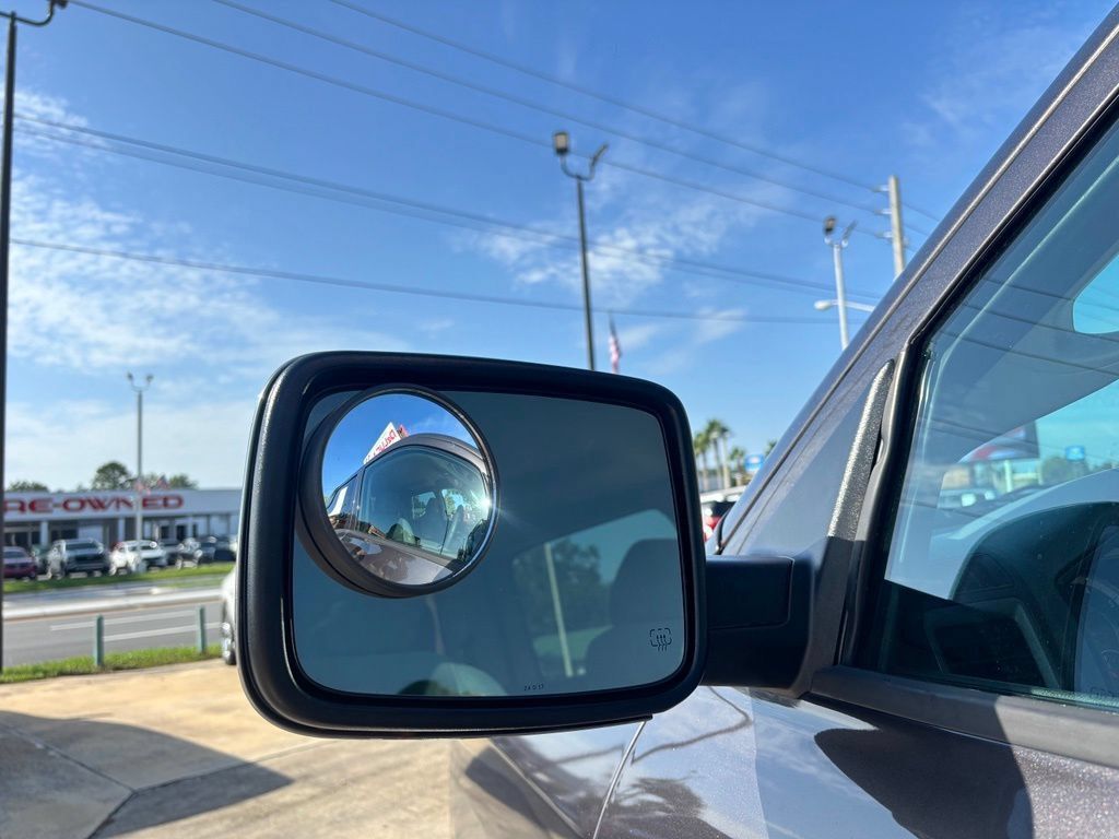 Used 2018 RAM 1500 Express RWD image 49