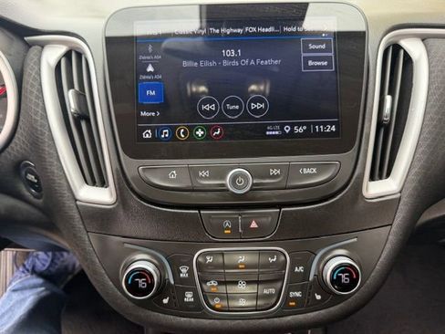 Used 2025 Chevrolet Malibu LT image 21