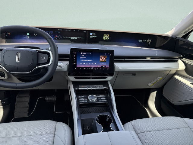 New 2026 Lincoln Nautilus Premier w/ Equipment Group 102A AWD/4WD image 37