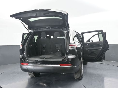 Used 2024 Jeep Grand Cherokee L Laredo image 73