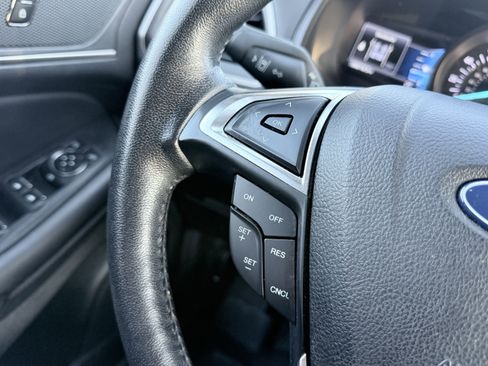 Used 2023 Ford Edge SEL w/ Convenience Package image 65