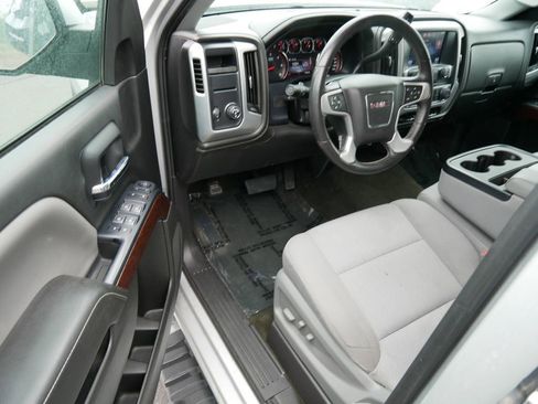 Used 2015 GMC Sierra 1500 SLE w/ SLE Value Package RWD image 10