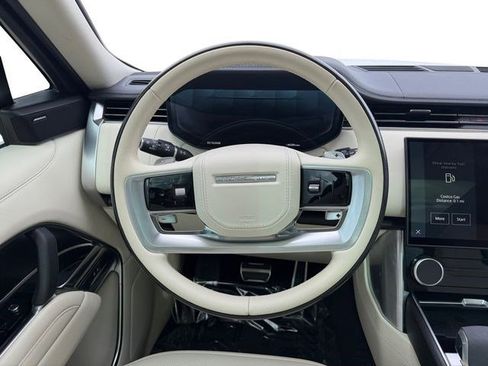 Used 2023 Land Rover Range Rover SE AWD/4WD image 15