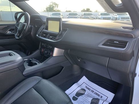 Used 2022 Chevrolet Tahoe Z71 AWD/4WD image 28