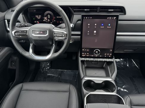 New 2026 GMC Terrain Elevation w/ Elevation Premium Package FWD image 19