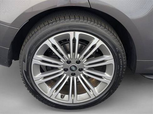 Used 2024 Land Rover Range Rover Sport SE AWD/4WD image 26