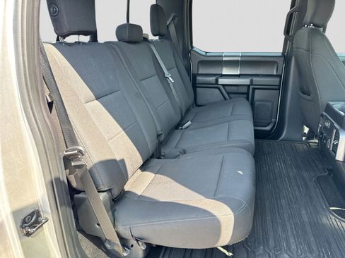 Used 2019 Ford F150 XLT w/ Equipment Group 302A Luxury AWD/4WD image 24