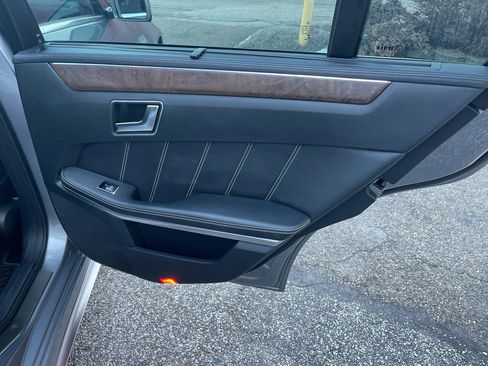 Used 2014 Mercedes-Benz E 63 AMG S-Model image 37