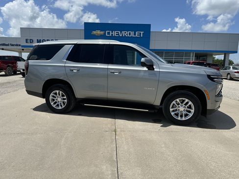 Certified 2025 Chevrolet Tahoe LT AWD/4WD image 2