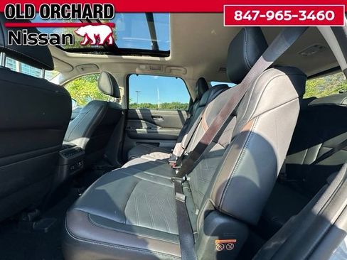 Used 2023 Nissan Pathfinder Platinum w/ Cargo Package AWD/4WD image 13