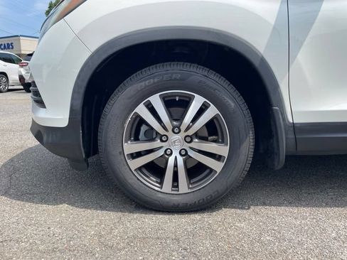 Used 2018 Honda Pilot EX image 24