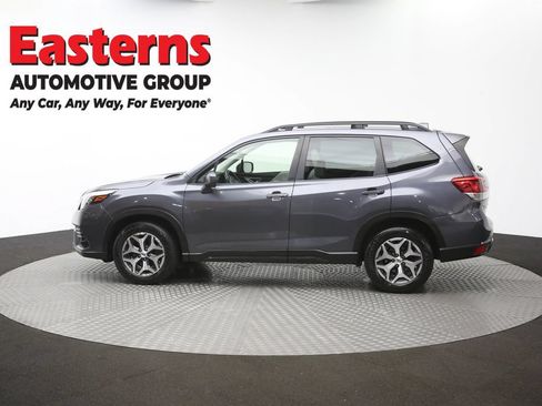 Used 2023 Subaru Forester Premium AWD/4WD image 65