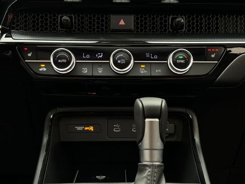 New 2025 Honda CR-V EX-L image 32