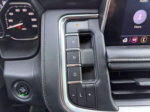 Used 2021 GMC Yukon AT4 w/ Rear Media and Nav Package AWD/4WD image 11
