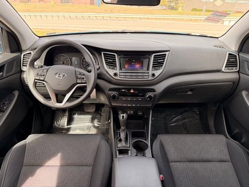 Used 2016 Hyundai Tucson SE w/ Option Group 02 image 11