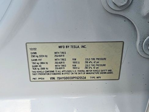 Used 2023 Tesla Model Y Long Range AWD/4WD image 35