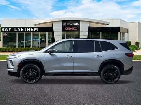 Used 2026 Buick Enclave Sport Touring w/ Power Package AWD/4WD image 2