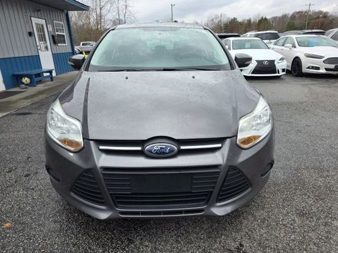 Used 2013 Ford Focus SE w/ Super Fuel Economy (SFE) Pkg image 2