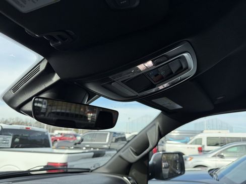 Used 2024 RAM 1500 Laramie image 21