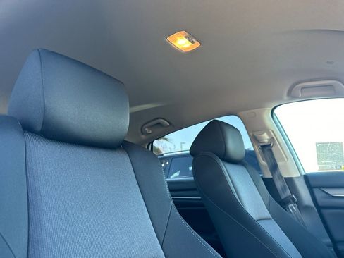 Used 2022 Honda Accord LX image 17