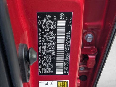 Used 2017 Toyota Prius Prime Premium w/ Carpet Mat Package image 25