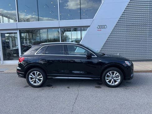 Used 2025 Audi Q3 2.0T Premium w/ Convenience Package AWD/4WD image 16
