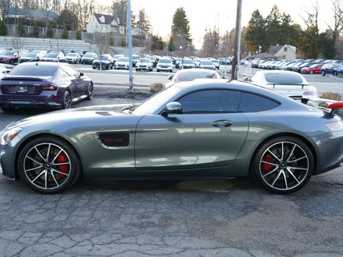 Used 2016 Mercedes-Benz AMG GT S image 11