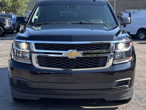Used 2020 Chevrolet Suburban LT w/ Max Trailering Package AWD/4WD image 3
