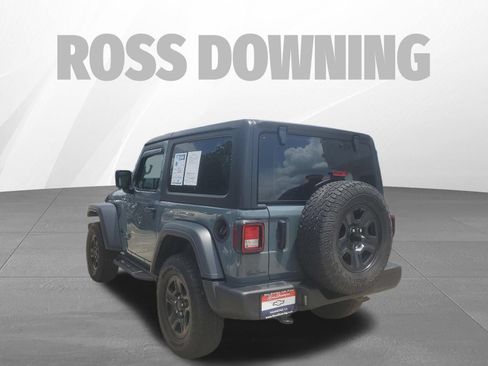 Used 2025 Jeep Wrangler Sport AWD/4WD image 6