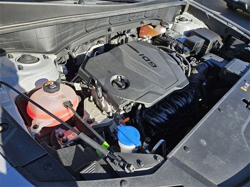 Used 2023 Kia Sorento S image 17