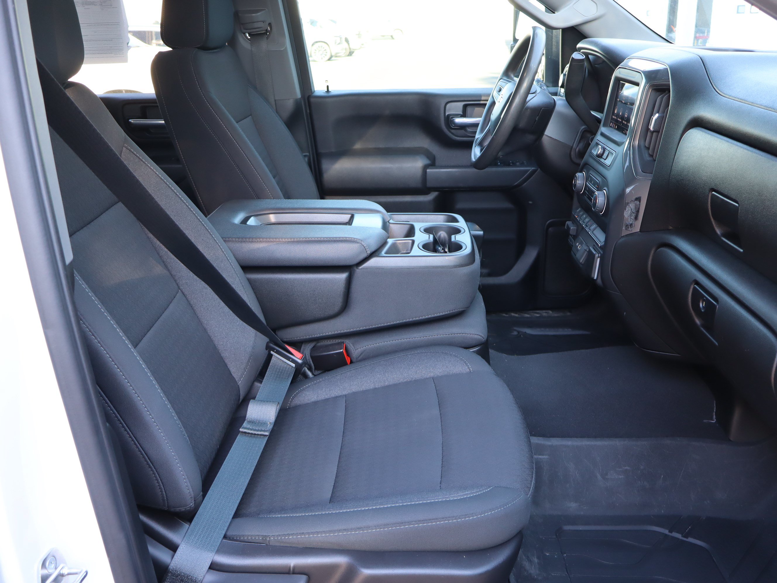 Used 2024 Chevrolet Silverado 2500 Custom w/ Custom Value Package AWD/4WD image 39