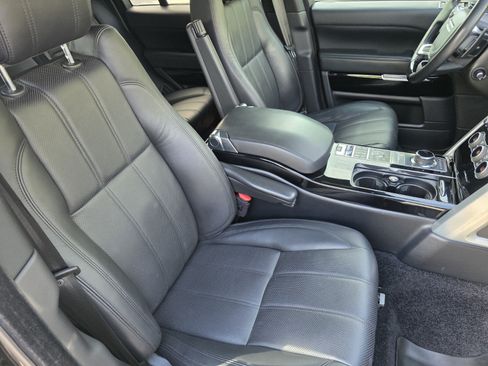 Used 2017 Land Rover Range Rover Supercharged AWD/4WD image 27