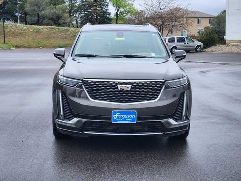 Used 2020 Cadillac XT6 Premium Luxury w/ Platinum Package AWD/4WD image 5