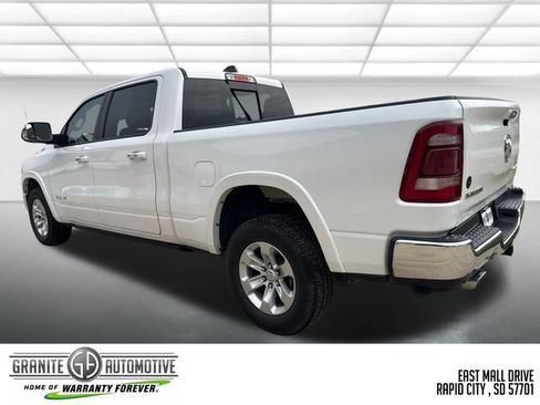 Used 2022 RAM 1500 Laramie AWD/4WD image 3