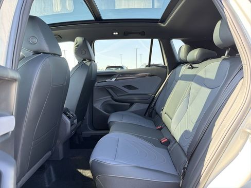 New 2026 Volkswagen Tiguan SE R-Line image 14