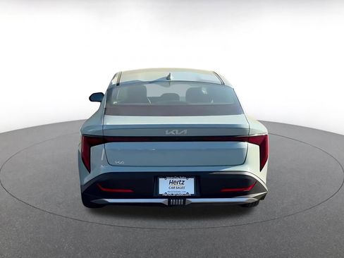 Used 2025 Kia K4 LXS image 12