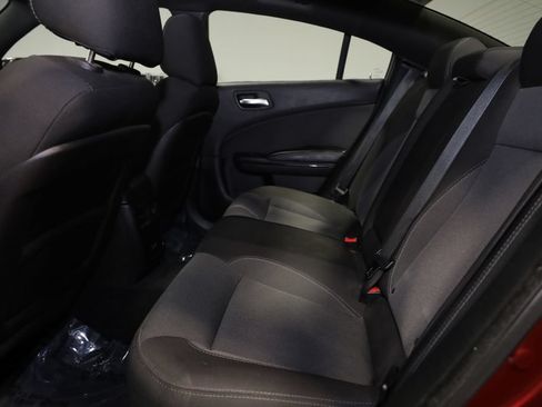 Used 2018 Dodge Charger SXT w/ Blacktop Package RWD image 20