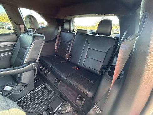 Used 2025 Buick Enclave Sport Touring AWD/4WD image 24