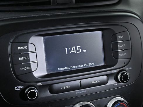 Used 2019 Kia Soul image 14