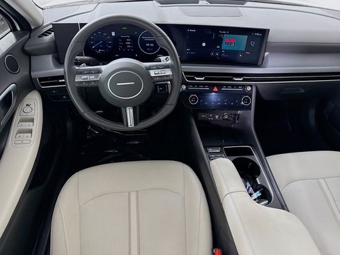 Used 2024 Hyundai Sonata SEL w/ Convenience Package image 17