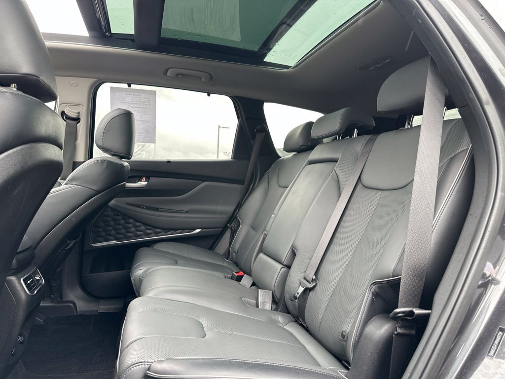 Used 2022 Hyundai Santa Fe SEL w/ Convenience + Premium Package AWD/4WD image 38