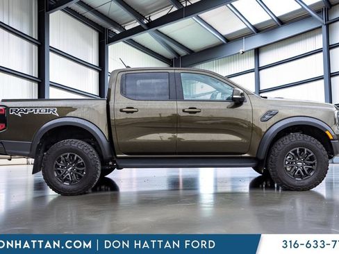 Used 2025 Ford Ranger Raptor AWD/4WD image 30